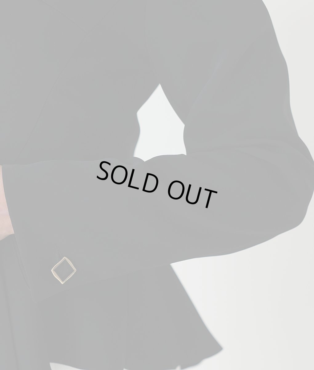 画像11: [rinfarre]シンプル・ブラック・ペプラム・長袖・大人シルエット・ジャケット[山崎みどり着用] (11)