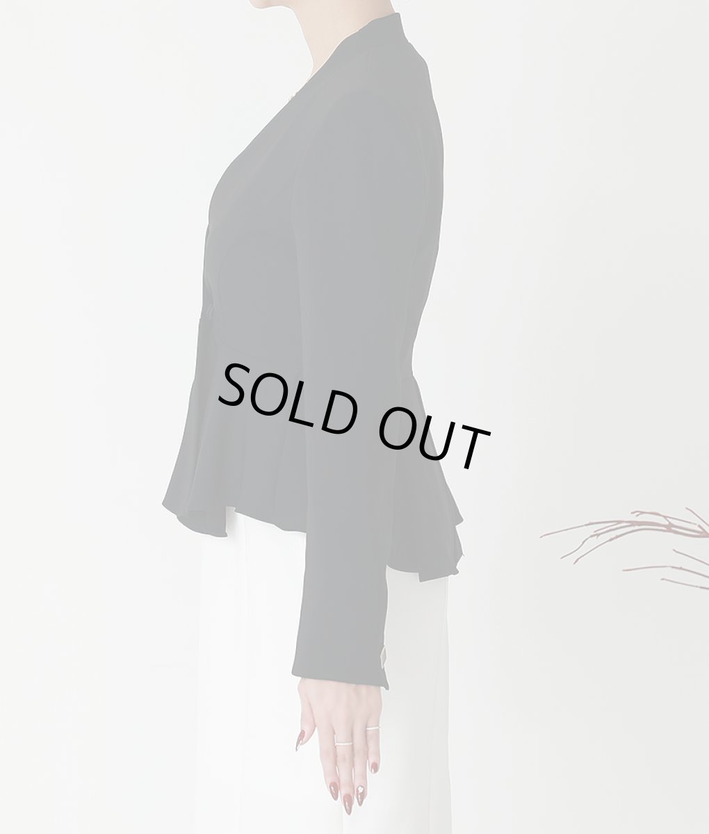 画像7: [rinfarre]シンプル・ブラック・ペプラム・長袖・大人シルエット・ジャケット[山崎みどり着用] (7)