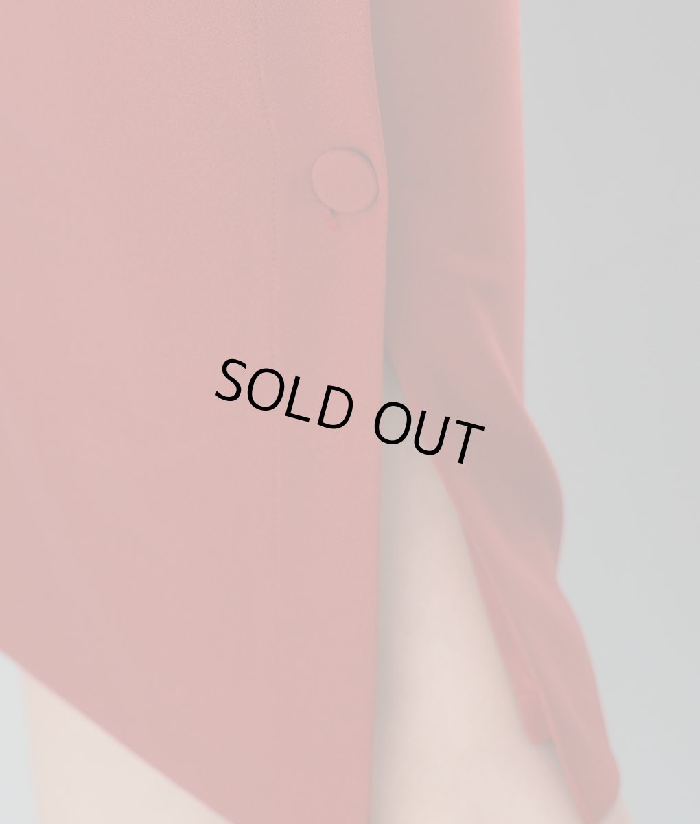 画像12: [SALE品のため返品不可＆再入荷なしの現品限り][韓国製][rinfarre]五分袖・飾りくるみボタン・サイドスリット・Vネック・タイト・ミディアムドレス・ワンピース[黒木麗奈着用] (12)