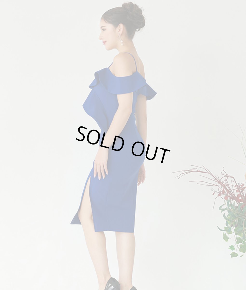 画像2: [SALE品のため返品不可＆再入荷なしの現品限り][韓国製][rinfarre]フリル・オフショルダー・ブルー・バイカラー・セクシー・タイト・ミディアムドレス・ワンピース[MIRIN着用] (2)