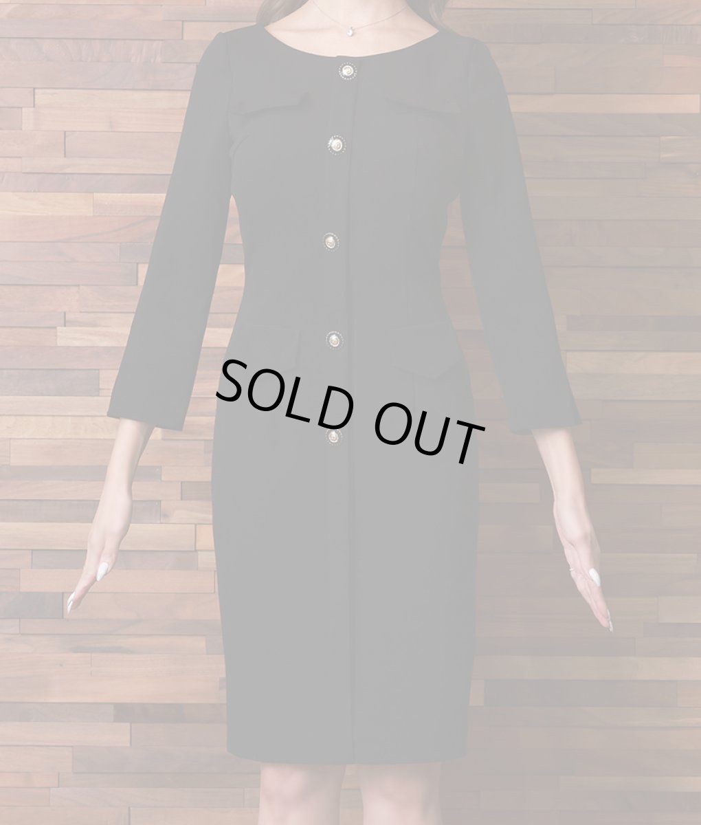 画像8: [韓国製][rinfarre][SALE品のため返品不可＆再入荷なしの現品限り]七分袖・フロントボタン付き・ワイン・ブラック・ストレッチ・タイト・ショート丈・ミニドレス・ワンピース[山崎みどり・れお着用][送料無料]mybk (8)