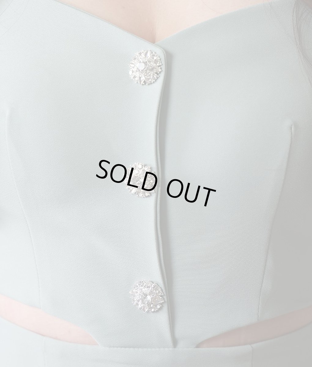 画像10: [SALE品のため返品不可＆再入荷なしの現品限り][韓国製][rinfarre]袖口スリット・ウエスト・カットアウト・ボタン・シンプル・七分袖・ミディアムドレス・ワンピース[友崎まどか・れお着用] (10)