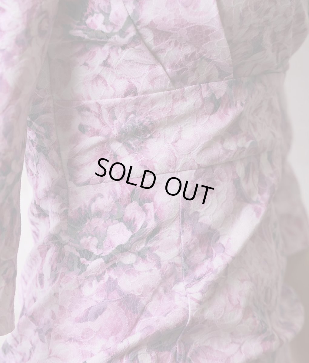 画像11: [SALE品のため返品不可＆再入荷なしの現品限り][韓国製][rinfarre]パープル×花柄・ジャガード・七分袖・スクエアネック・ハイウエスト・シンプル・タイト・ミディアムドレス・ワンピース[れお着用] (11)