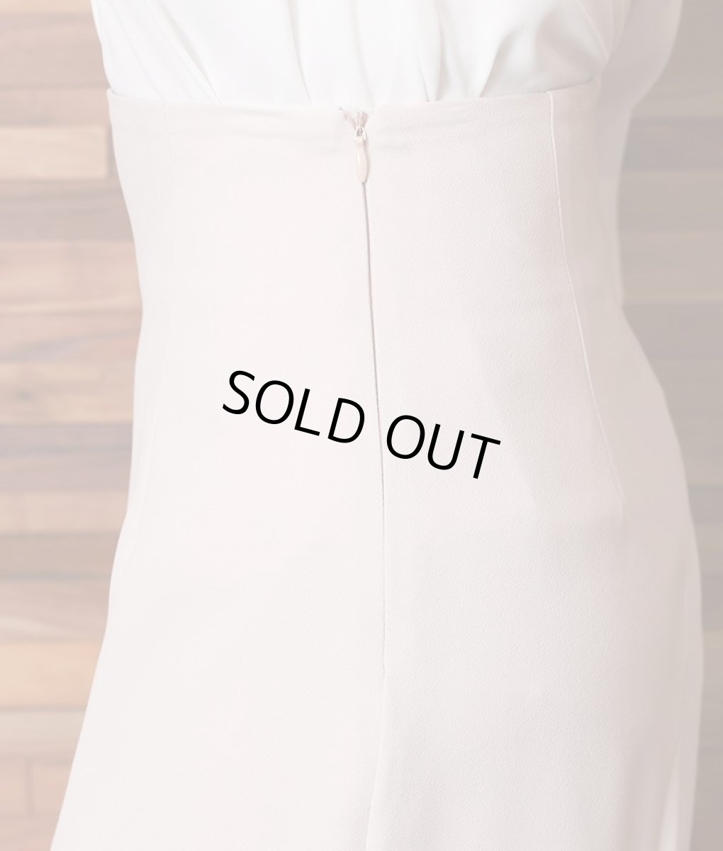 画像8: [韓国製][rinfarre]バイカラー・マーメイド・ミディアムスカート・膝下丈・無地・アシメントリー[山崎みどり着用][送料無料] (8)