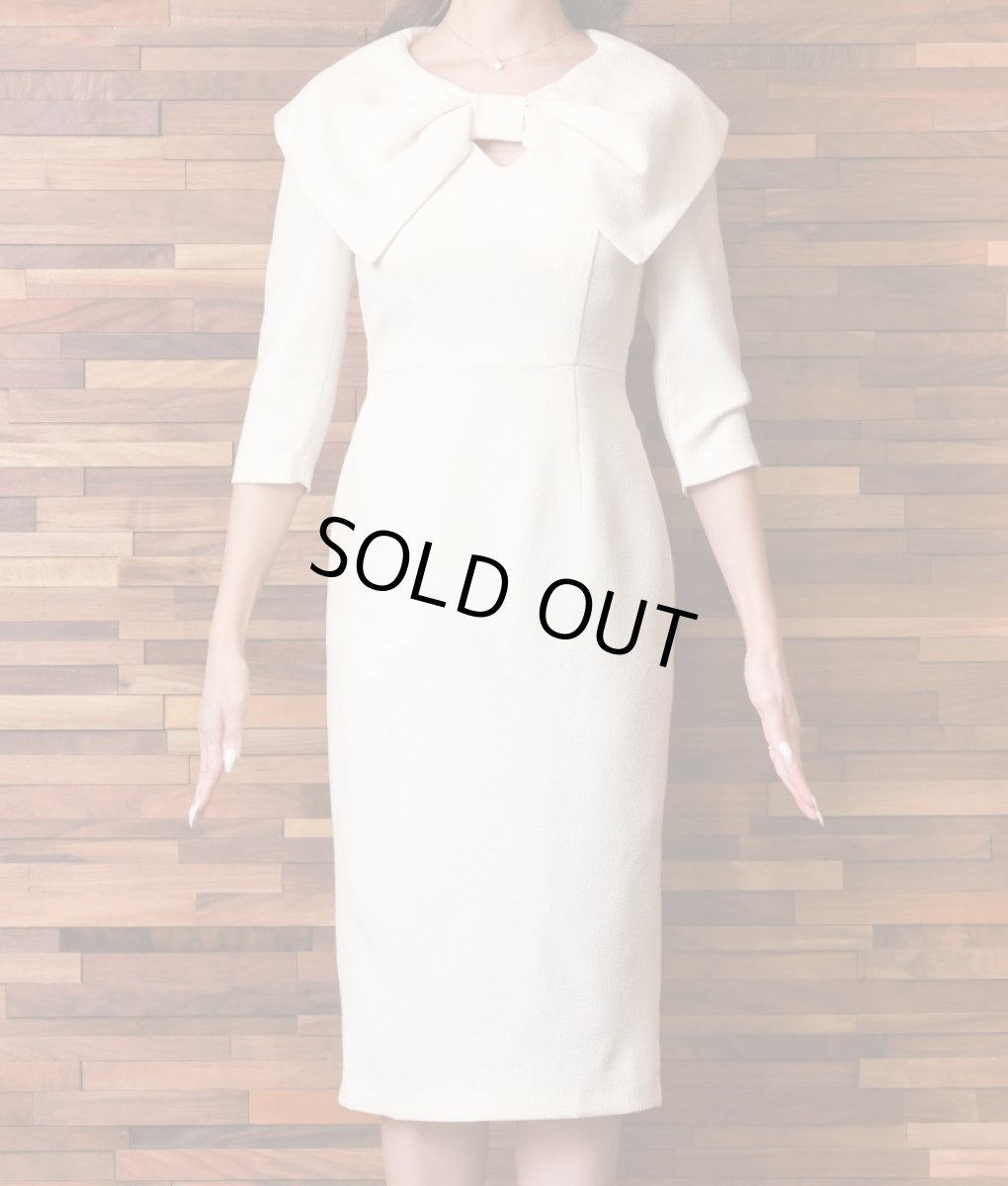 画像7: [SALE品のため返品不可＆再入荷なしの現品限り][韓国製][rinfarre]ライトツイード・リボンネック・無地・タイト・シンプル・七分袖・ミディアムドレス・ワンピース[山崎みどり着用] myall (7)