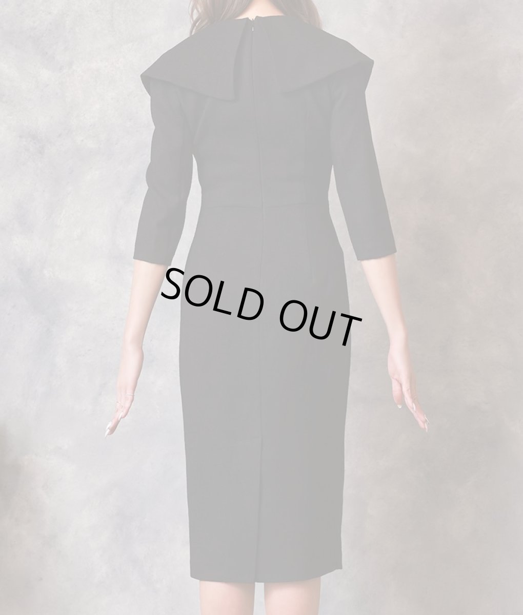 画像9: [SALE品のため返品不可＆再入荷なしの現品限り][韓国製][rinfarre]ライトツイード・リボンネック・無地・タイト・シンプル・七分袖・ミディアムドレス・ワンピース[山崎みどり着用] myall (9)