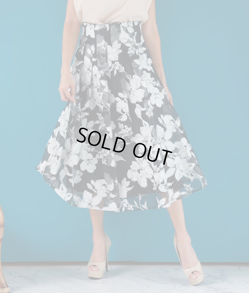 画像5: [SALE品のため返品不可＆再入荷なしの現品限り][韓国製][rinfarre]レイヤード・プリーツ・花柄・Aライン・フレア・ミディアムスカート・膝下丈・ブラック (5)