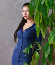 画像5: [SALE品のため返品不可＆再入荷なしの現品限り][韓国製][rinfarre]フロントボタン・襟付き・七分袖・スリット・タイト・長袖・ミディアムドレス・ワンピース[MIRIN着用] (5)