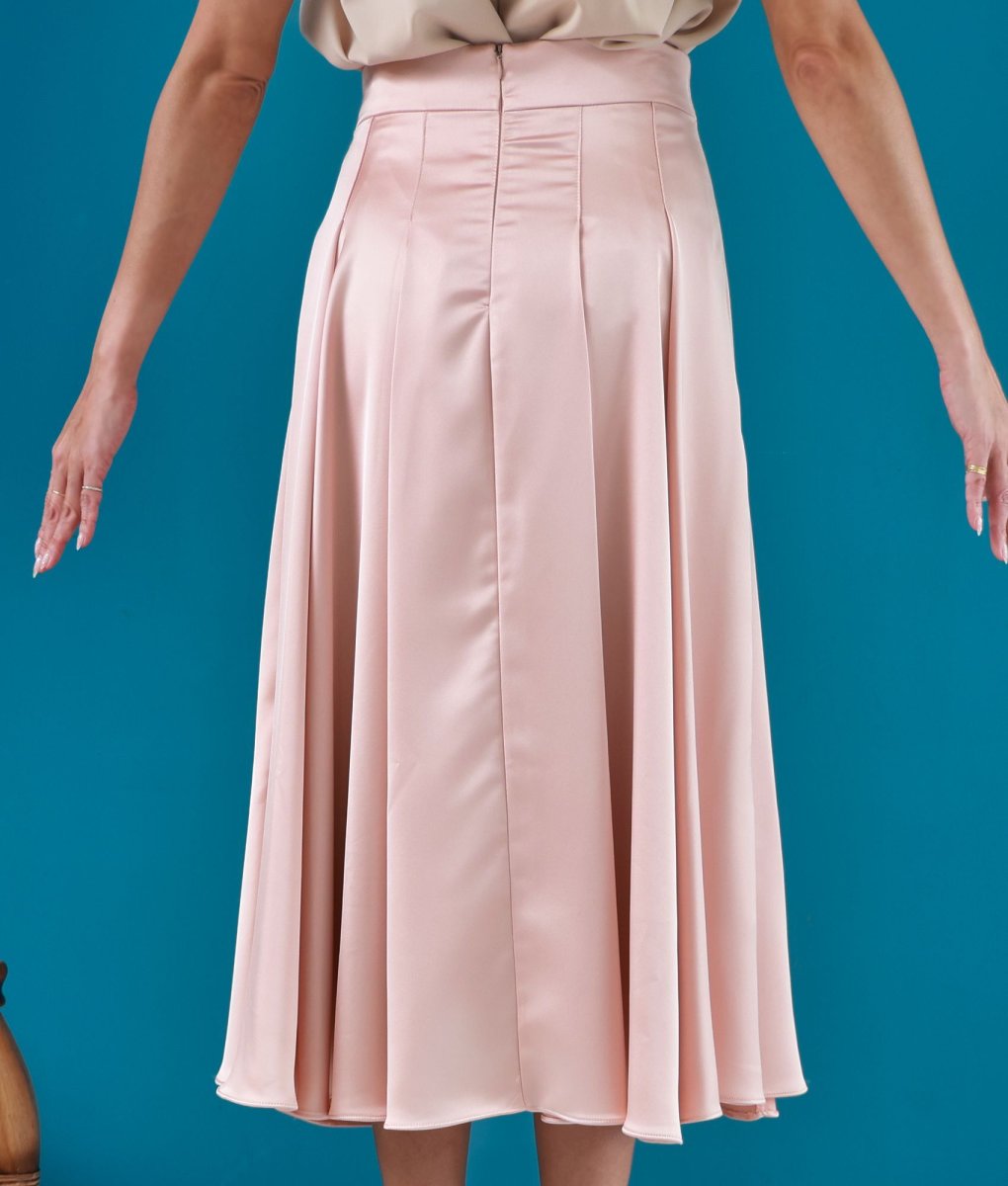 画像8: [セール品のため返品不可＆再入荷なしの現品限り][韓国製][rinfarre]シンプル・無地・サテン・Aライン・プリーツ・ミディアムスカート・膝下丈・ピンク[] (8)