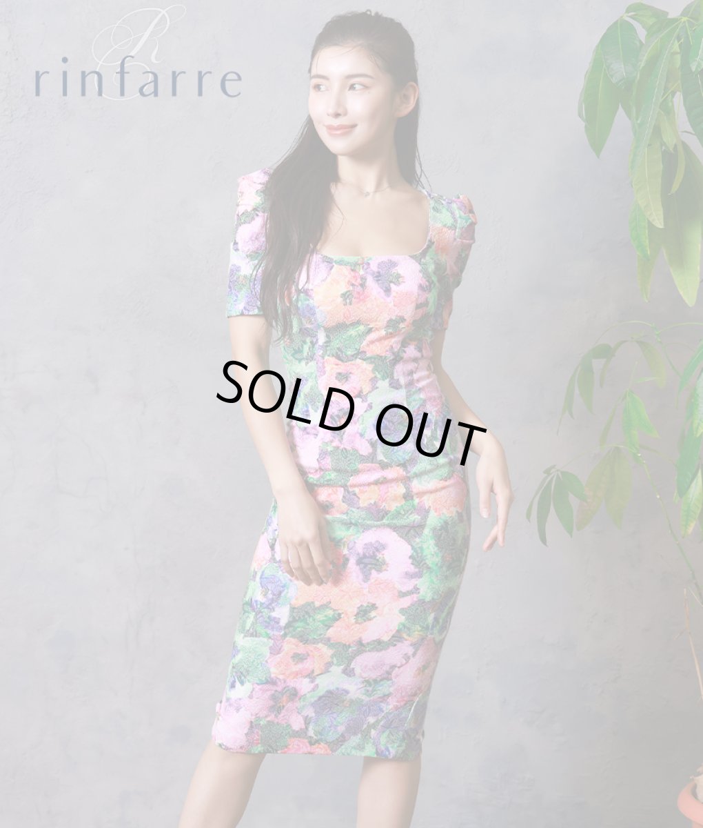 画像1: [SALE品のため返品不可＆再入荷なしの現品限り][韓国製][rinfarre]半袖・花柄・エレガント・スクエアネック・タイト・ミディアムドレス・ワンピース・ボタニカル[MIRIN着用] (1)
