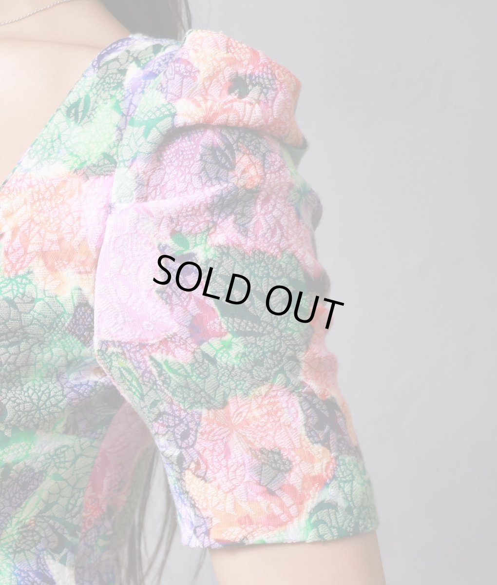 画像11: [SALE品のため返品不可＆再入荷なしの現品限り][韓国製][rinfarre]半袖・花柄・エレガント・スクエアネック・タイト・ミディアムドレス・ワンピース・ボタニカル[MIRIN着用] (11)