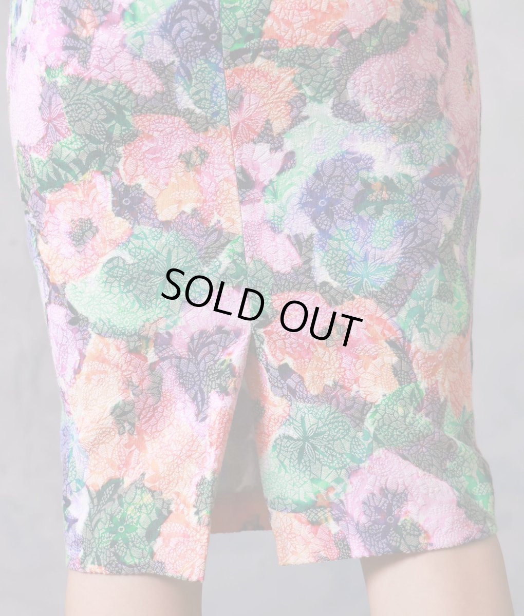 画像12: [SALE品のため返品不可＆再入荷なしの現品限り][韓国製][rinfarre]半袖・花柄・エレガント・スクエアネック・タイト・ミディアムドレス・ワンピース・ボタニカル[MIRIN着用] (12)