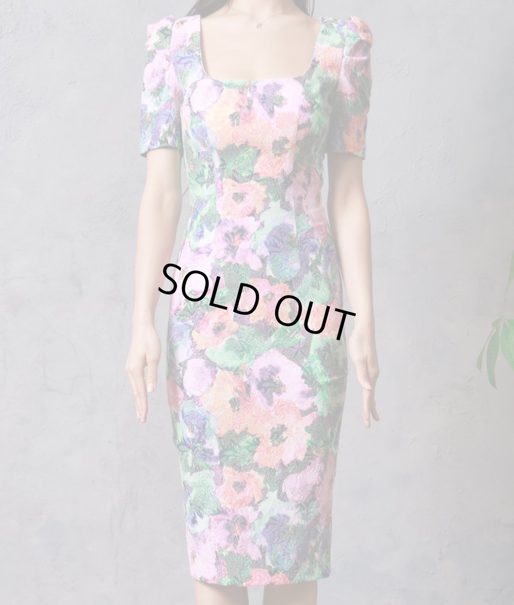 画像6: [SALE品のため返品不可＆再入荷なしの現品限り][韓国製][rinfarre]半袖・花柄・エレガント・スクエアネック・タイト・ミディアムドレス・ワンピース・ボタニカル[MIRIN着用] (6)