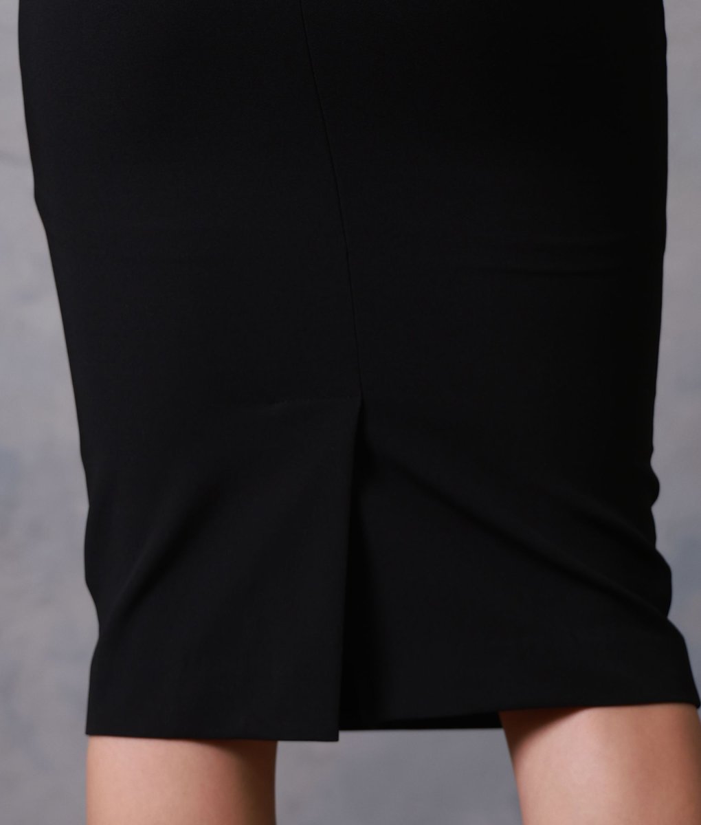 画像12: [SALE品のため返品不可＆再入荷なしの現品限り][韓国製][rinfarre]ノースリーブ・胸元編みデザイン・フリル・キュート・タイト・ミディアムドレス・ワンピース[MIRIN着用][送料無料] (12)