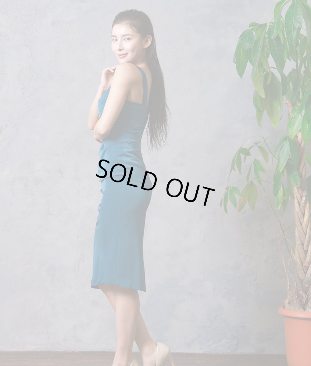 画像3: [SALE品のため返品不可＆再入荷なしの現品限り][韓国製][rinfarre]シンプル・ドレープ・マットサテン生地・ノースリーブ・タック・ミディアムドレス・ワンピース[MIRIN着用] (3)