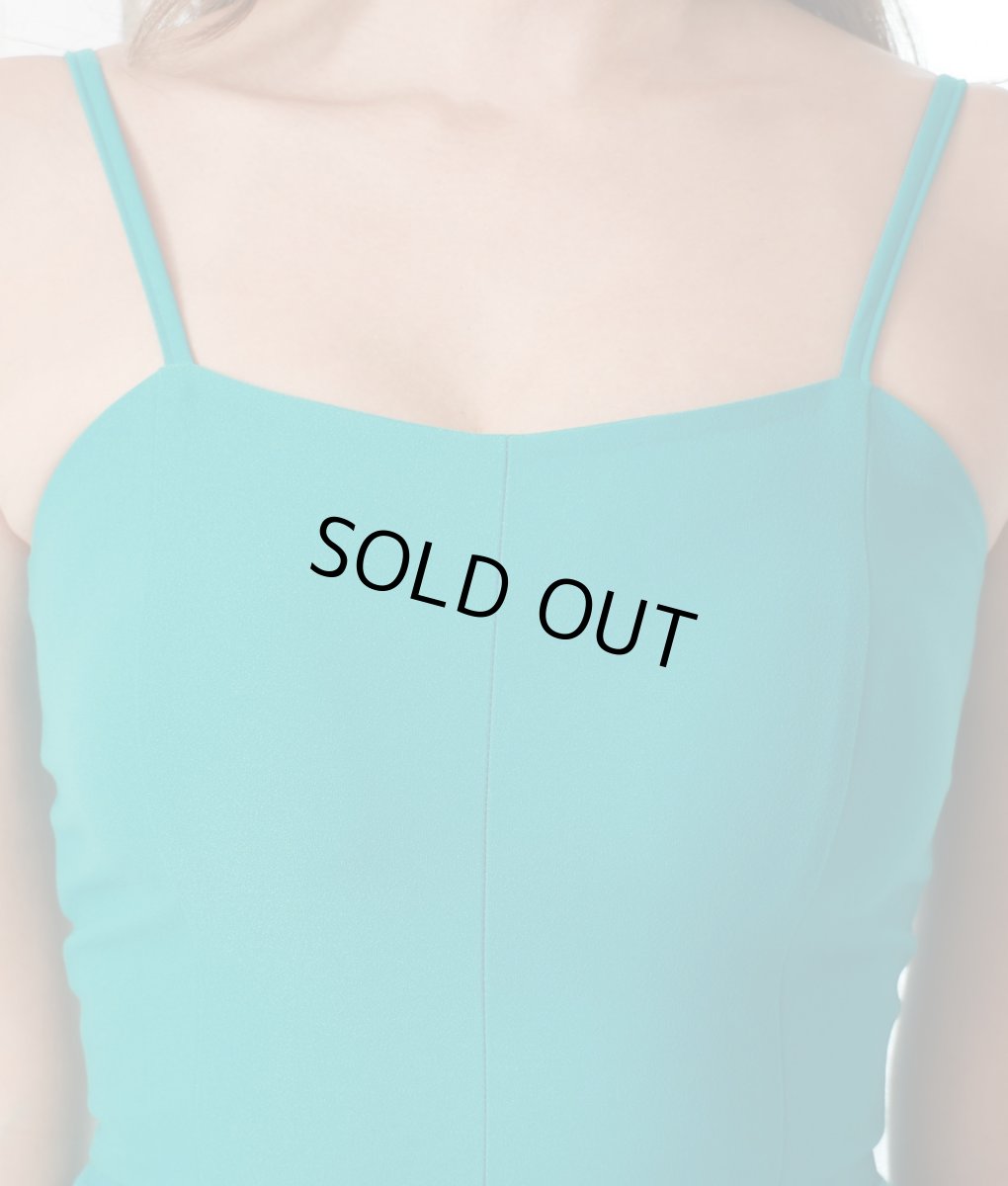 画像9: [SALE品のため返品不可＆再入荷なしの現品限り][韓国製][rinfarre]キャミソール・グリーン・ノースリーブ・シンプル・マーメイド・ミディアムドレス・ワンピース[山崎みどり着用] (9)