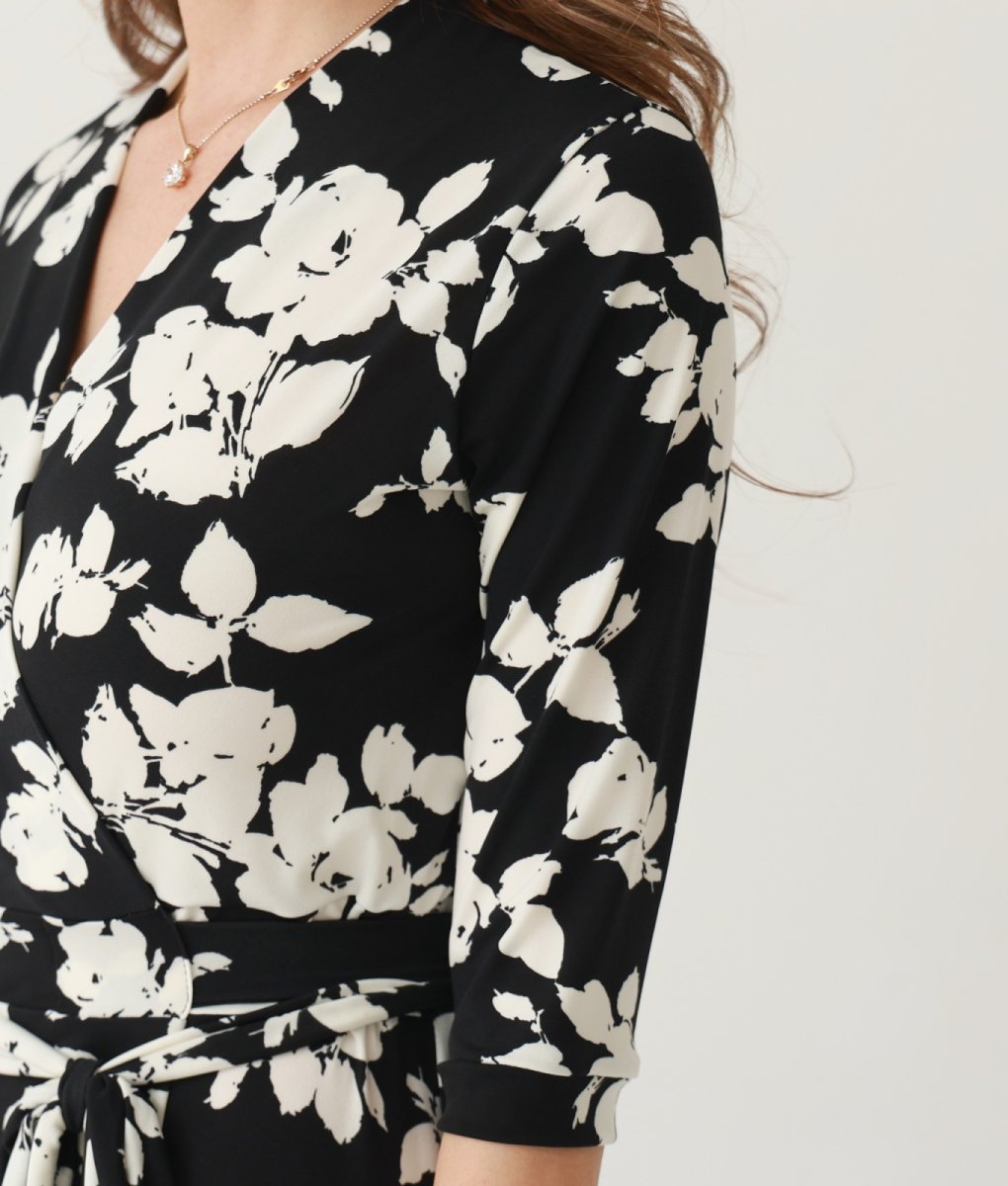 画像13: [韓国製][rinfarre]ブラック・ベージュ・花柄 エレガント・Vネック・カシュクール・七分袖・マキシ・ロングドレス・ラップ・ワンピース[奈月セナ・山崎みどり着用][送料無料]mybkcm (13)