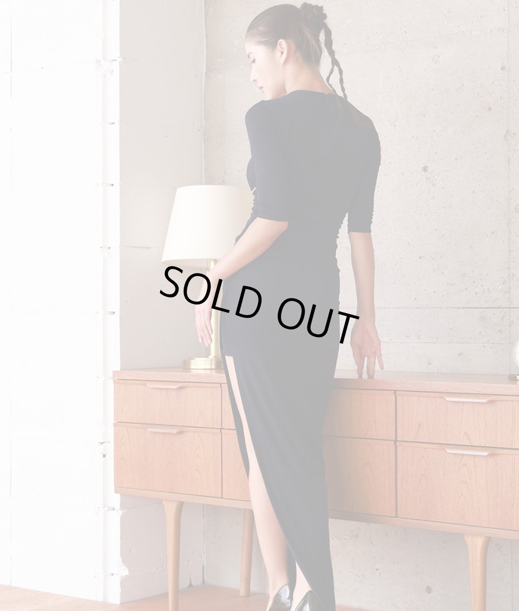 画像3: [SALE品のため返品不可＆再入荷なしの現品限り][韓国製][rinfarre]五分袖・七分袖・シンプル・無地・ストーン・ストレッチ・スリット・タイト・ロングドレス[MIRIN着用] (3)