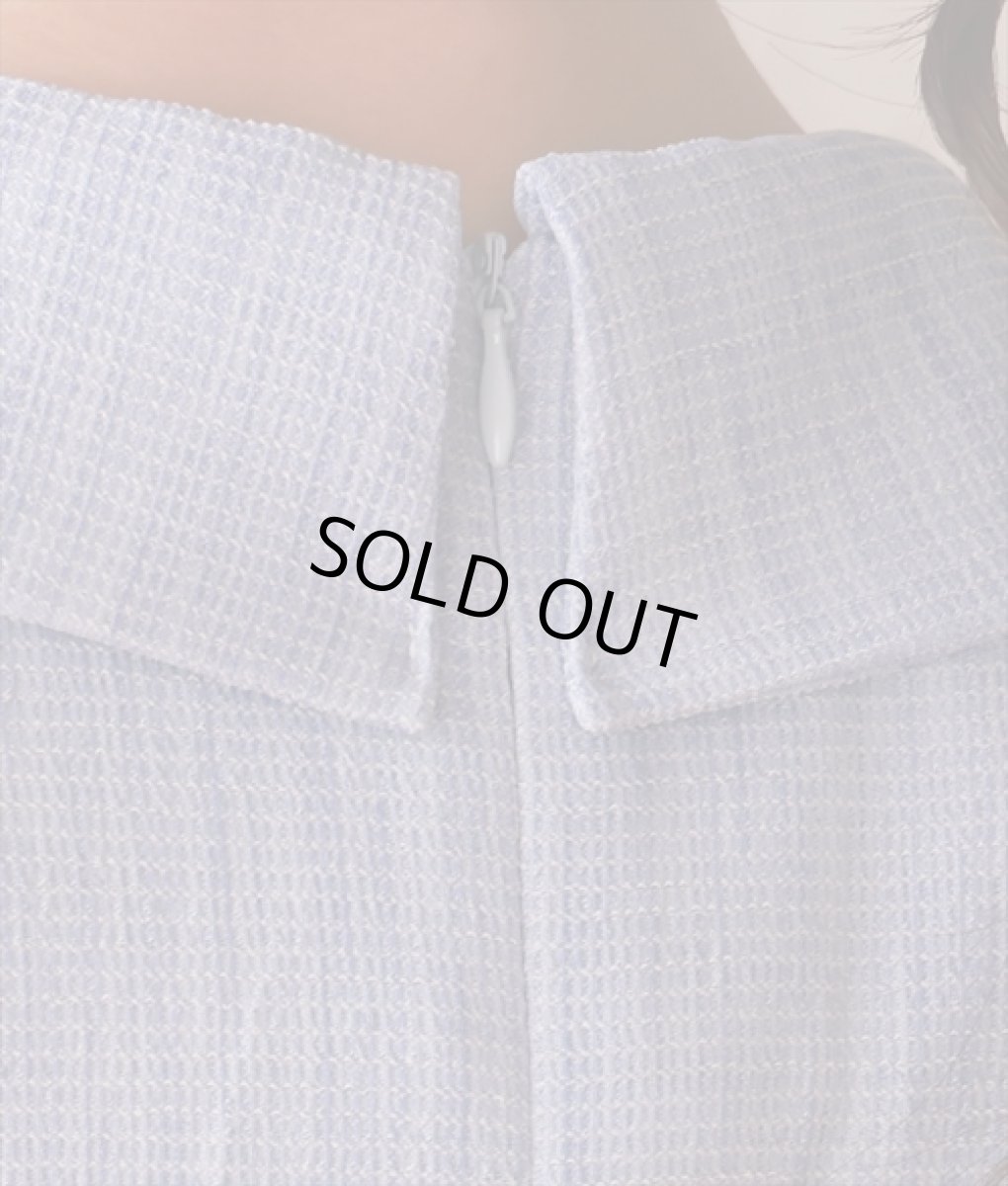 画像10: [SALE品のため返品不可＆再入荷なしの現品限り][韓国製][rinfarre]半袖・開襟・ツイード・ライトブルー・タイト・ミディアムドレス・ワンピース[MIRIN着用] (10)