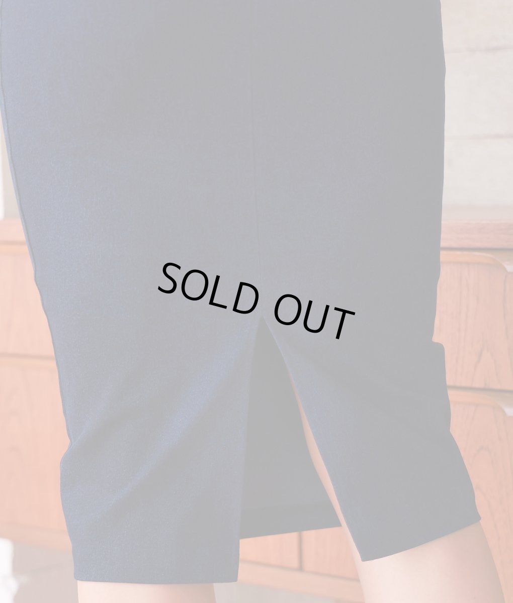 画像12: [韓国製][rinfarre]シンプル・レイヤード風・デニム・半袖・Ｖネック・タイト・ミディアムドレス・ワンピース[MIRIN着用][送料無料] (12)