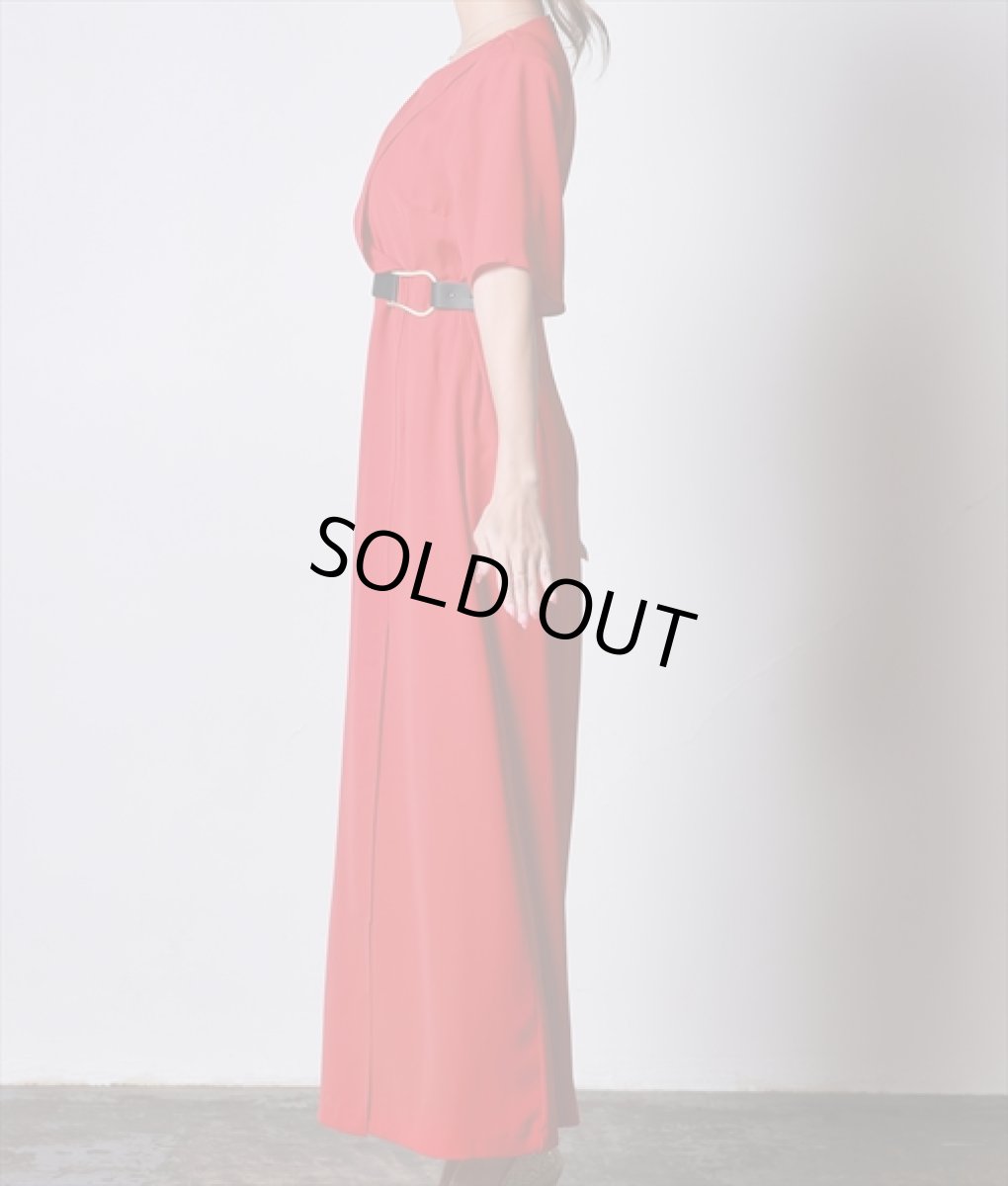 画像7: [韓国製][rinfarre]レッド 半袖 無地 シンプル ボートネック ベルト ロングドレス ラップ ワンピース[山崎みどり着用]《送料＆代引き手数料無料》myrd (7)