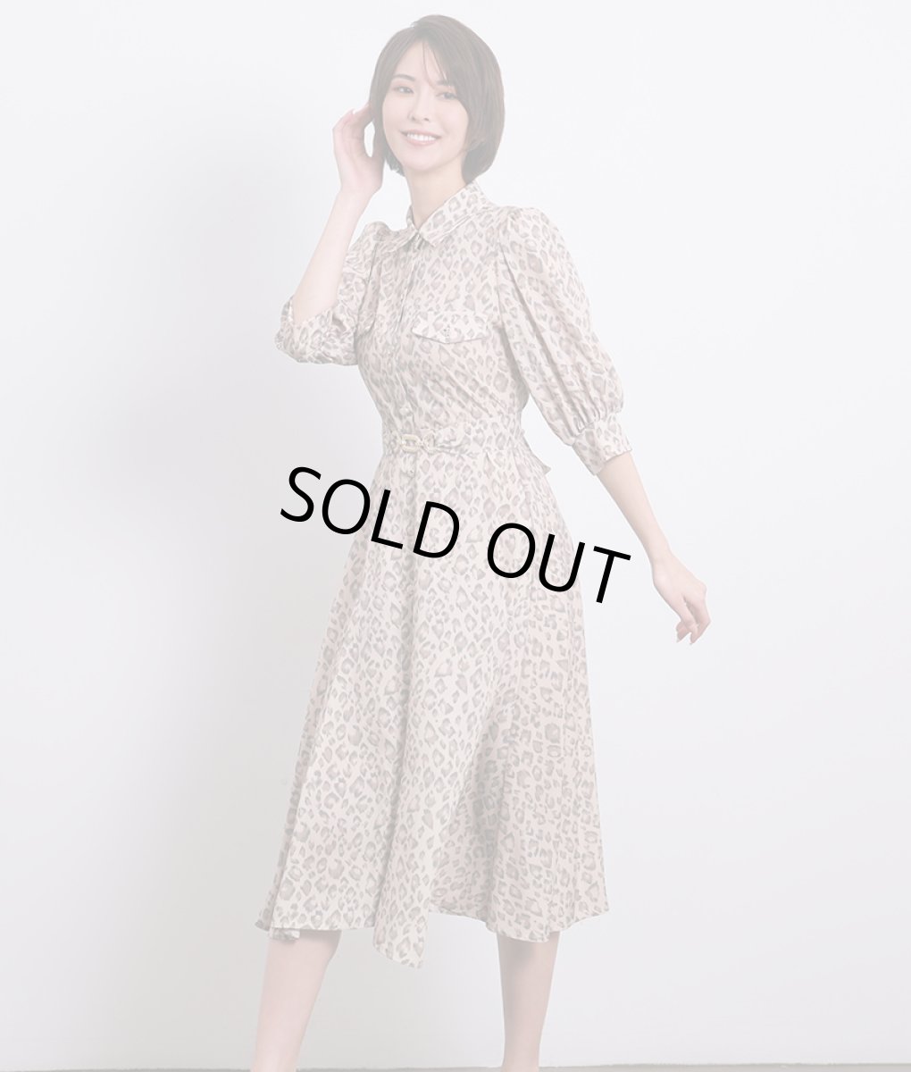 画像2: [rinfarre]レオパード柄・五分半袖・パフスリーブ・Aライン・ベージュ・ミディアム・ひざ下・ワンピース・ドレス[奈月セナ着用着用][送料無料] (2)