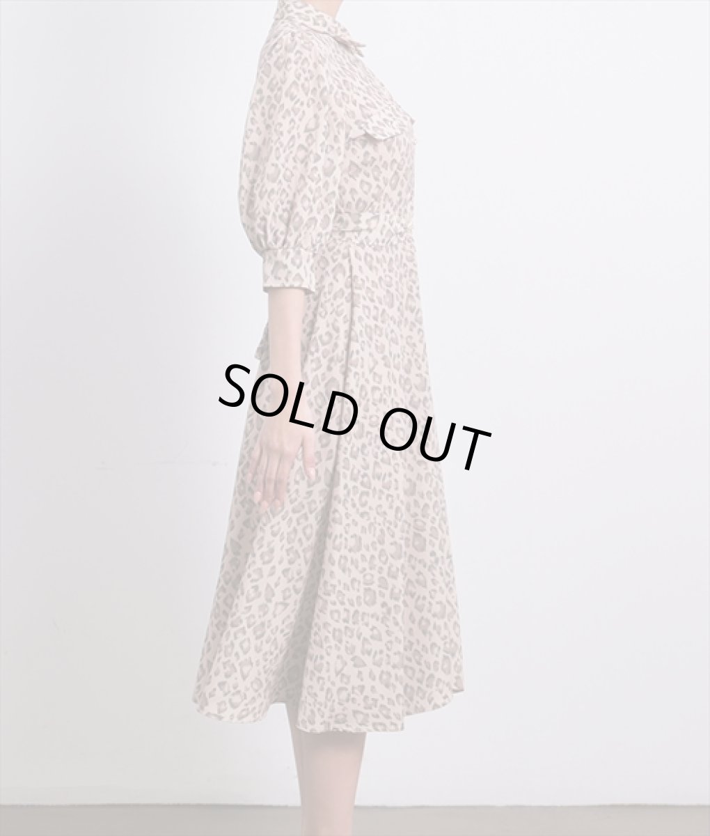 画像7: [rinfarre]レオパード柄・五分半袖・パフスリーブ・Aライン・ベージュ・ミディアム・ひざ下・ワンピース・ドレス[奈月セナ着用着用][送料無料] (7)