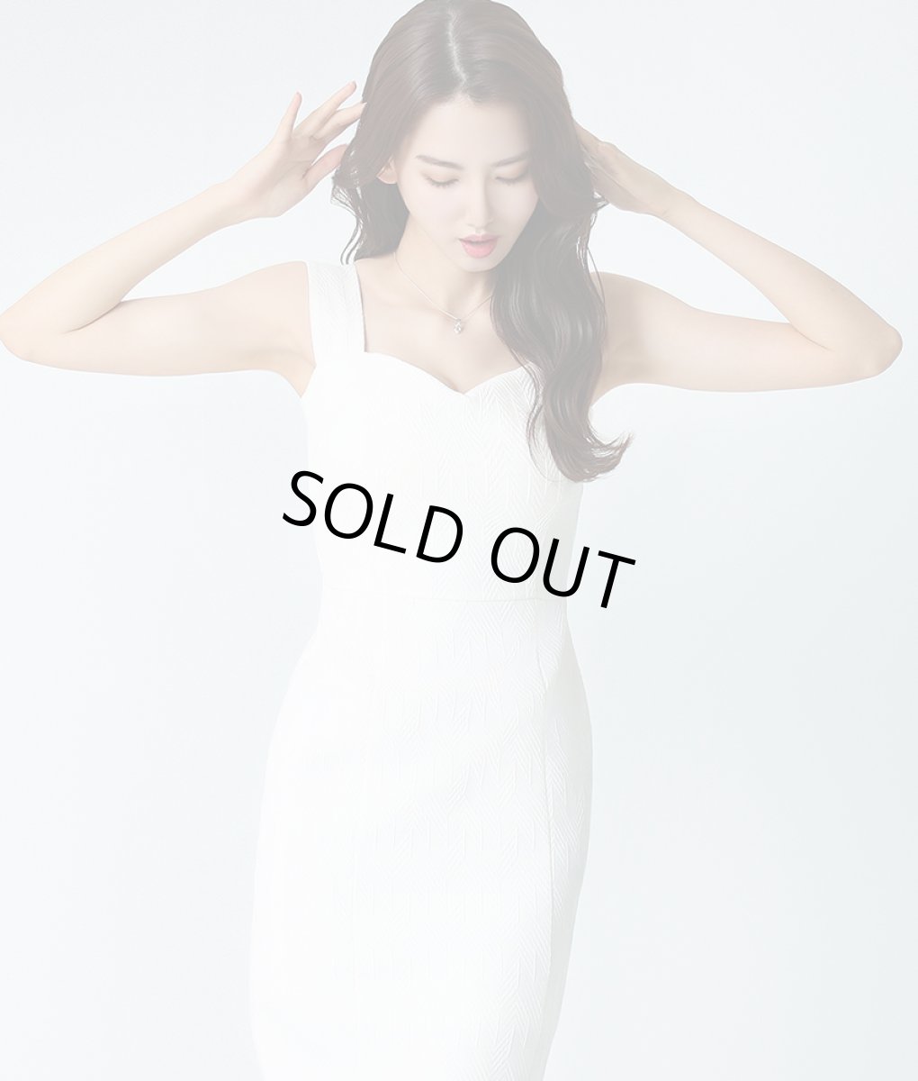 画像4: [SALE品のため返品不可＆再入荷なしの現品限り][韓国製][rinfarre]ノースリーブ・シンプル・タイト・ミディアムドレス・ワンピース・アイボリー[黒木麗奈着用][送料＆代引き手数料無料] (4)