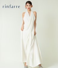 画像1: [韓国製][rinfarre]ホワイト・バックオープン・ホルタードレープネック・ノースリーブ・Aライン・ロングドレス・ワンピース[黒木麗奈着用][送料無料] (1)