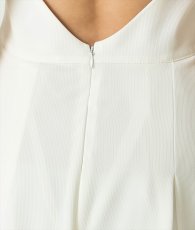 画像10: [韓国製][rinfarre]ホワイト・バックオープン・ホルタードレープネック・ノースリーブ・Aライン・ロングドレス・ワンピース[黒木麗奈着用][送料無料] (10)