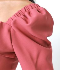 画像11: [韓国製][rinfarre]ローズピンク・フリル・パフスリーブ・九分袖・ラッフル・タイト・長袖・ミディアムドレス・ワンピース[山崎みどり着用][送料無料]mypk (11)