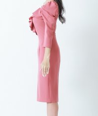 画像8: [韓国製][rinfarre]ローズピンク・フリル・パフスリーブ・九分袖・ラッフル・タイト・長袖・ミディアムドレス・ワンピース[山崎みどり着用][送料無料]mypk (8)