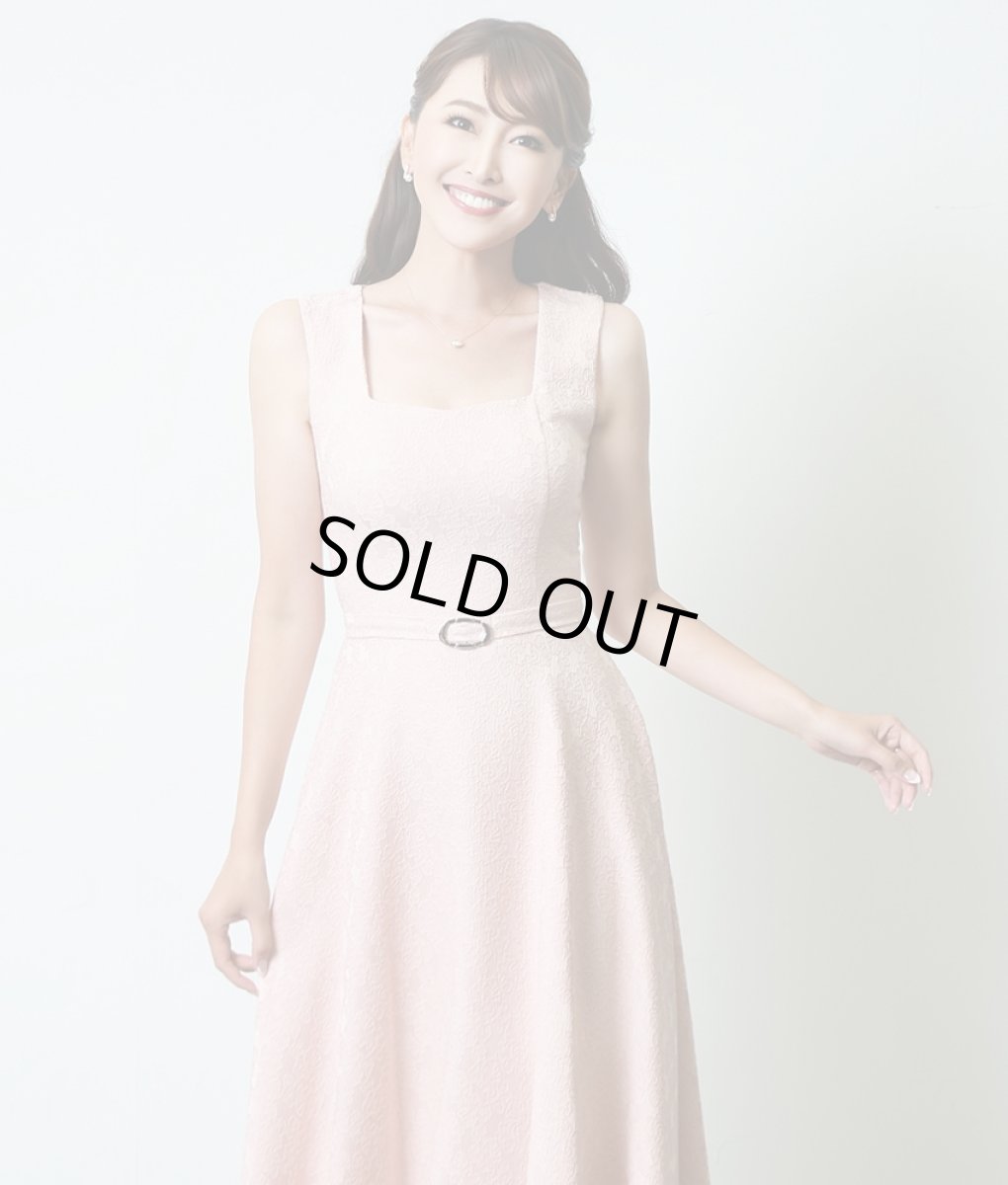 画像4: [SALE品のため返品不可＆再入荷なしの現品限り][韓国製][rinfarre]ノースリーブ・ピンク・花柄刺繍・スクエアネック・ベルト・Aライン・ミディアムドレス・ワンピース[薗田杏奈着用][送料無料] (4)