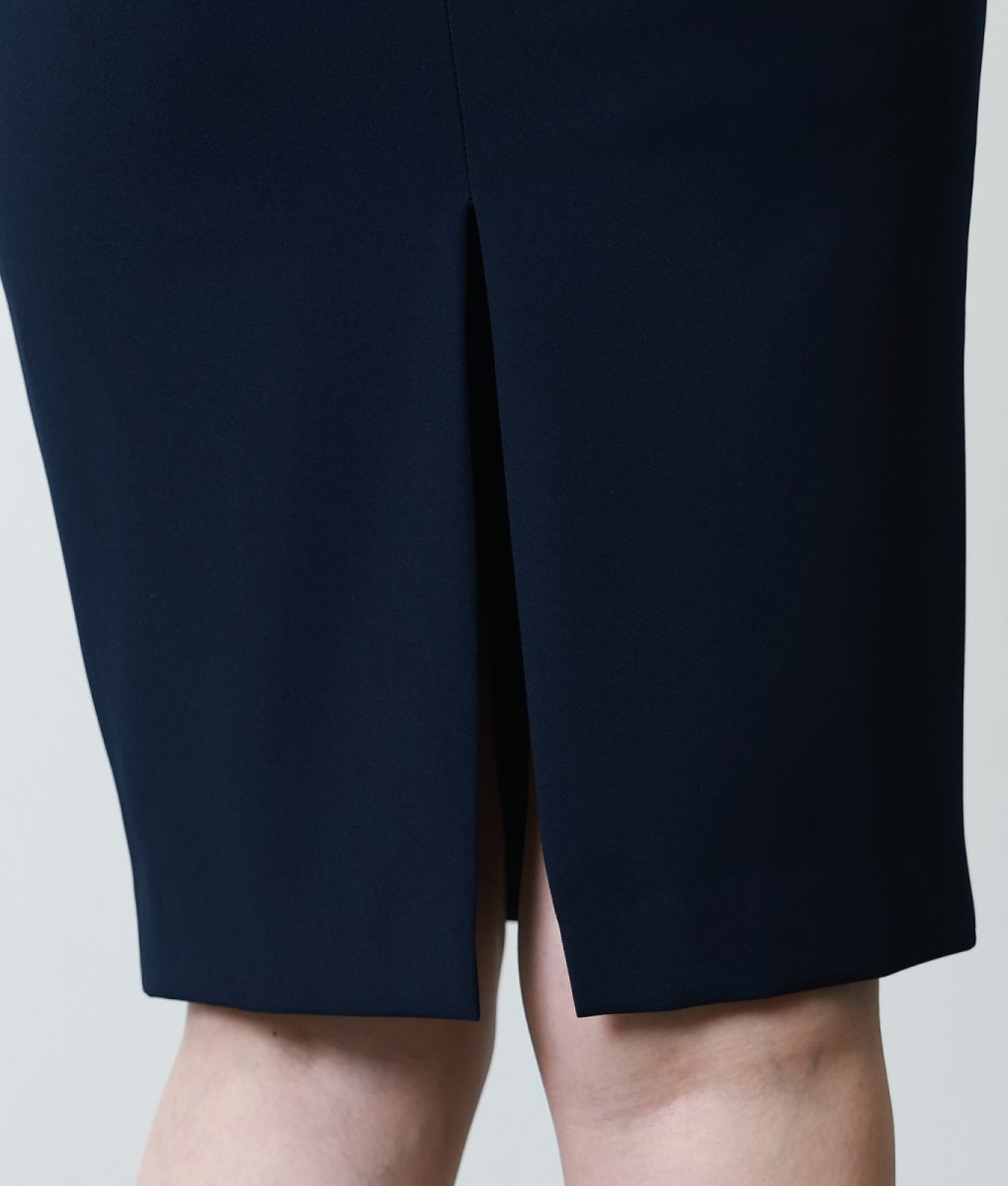 画像11: [韓国製][rinfarre]ネイビー・コールドショルダー・ミディアム ドレス・ワンピース[薗田杏奈ちゃん着用]《送料＆代引き手数料無料》 (11)