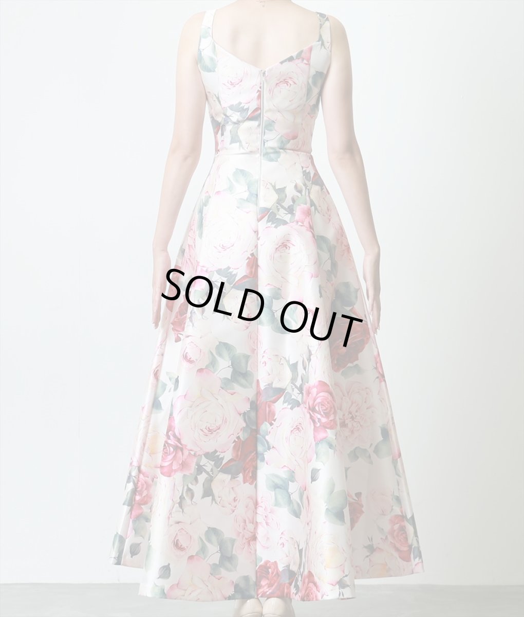 画像7: [韓国製][rinfarre]花柄・プリント・ノースリーブ・フレア・サテン調・ハートネック・エレガント・Aライン・ロングドレス・ワンピース[薗田杏奈着用][送料無料] (7)