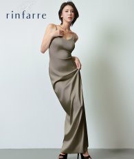 画像2: [韓国製][rinfarre] サテン・ノースリーブ・チェーン・Aライン・シンプル・ロングドレス・ワンピース[奈月セナ着用][送料無料] (2)