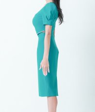 画像8: [韓国製][rinfarre]グリーン・レッド・ウエストビジュー・半袖・パフスリーブ・タイト・ミディアムドレス・ワンピース[山崎みどりちゃん着用] 《送料＆代引き手数料無料》mygr (8)