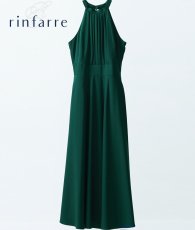 画像2: [韓国製][rinfarre] ホルターネック・胸元プリーツ・シフォン・Aライン・ノースリーブ・ロングドレス・ワンピース[山崎みどりちゃん着用]《送料＆代引き手数料無料》myrd (2)