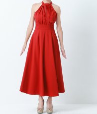 画像7: [韓国製][rinfarre] ホルターネック・胸元プリーツ・シフォン・Aライン・ノースリーブ・ロングドレス・ワンピース[山崎みどりちゃん着用]《送料＆代引き手数料無料》myrd (7)