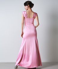 画像4: [韓国製][rinfarre]サテン・キャップスリーブ・ハートネック・ノースリーブ・マーメイドライン・ロングドレス・ワンピース[山崎みどり着用][送料無料]mybk (4)