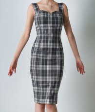 画像8: [ S-Lサイズ / 1カラー ][rinfarre]グレー・チェック柄・ノースリーブ・タイト・ミディアム・ワンピース[黒木麗奈着用][送料無料] (8)