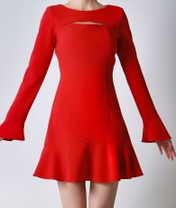 画像7: [韓国製][rinfarre]レッド・ブラック・ミニ・長袖・フレアスリーブ・胸元カット・フレア・Aライン・ミニドレス・ワンピース[黒木麗奈・奈月セナ着用][送料無料] (7)