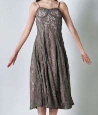 画像6: [韓国製][rinfarre]カーキ・エレガント・レース・マキシ・Ａライン・ノースリーブ・ロングドレス[黒木麗奈ちゃん着用]代引き手数料・送料無料 (6)