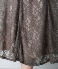 画像10: [韓国製][rinfarre]カーキ・エレガント・レース・マキシ・Ａライン・ノースリーブ・ロングドレス[黒木麗奈ちゃん着用]代引き手数料・送料無料 (10)