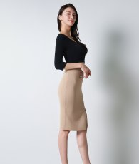 画像2: [韓国製][ S-Lサイズ / 1カラー ][rinfarre]ブラック×ベージュ・バイカラー・ミディ丈・七分袖・ミディアムドレス[奈月セナちゃん着用]代引き手数料・送料無料 (2)