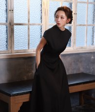 画像5: [ S-Mサイズ / 2カラー ][rinfarre]キャップスリーブ・ハイネック・ポケット・フレア・ミモレ丈・Aライン・ロングドレス・ワンピース[薗田杏奈着用][送料無料]mybk (5)