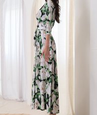 画像9: [ フリーサイズ / 1カラー ][rinfarre]花柄・Vネック・カシュクール・七分袖・マキシ・ロングドレス・ラップ・ワンピース[薗田杏奈着用][送料無料] (9)