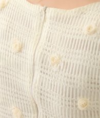 画像11: [ S-Lサイズ / 1カラー ][韓国製][rinfarre]半袖・パフスリーブ・立体フラワーモチーフ・Vネック・タイト・ミディアムドレス・ワンピース[薗田杏奈着用][送料無料] (11)
