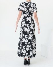 画像11: [ フリーサイズ / 1カラー ][rinfarre]半袖・Vネック・花柄・カシュクール・マキシ・ロングドレス・ワンピース[薗田杏奈着用][送料無料] (11)