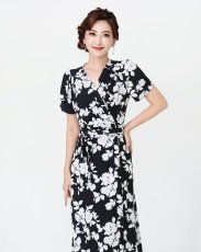 画像7: [ フリーサイズ / 1カラー ][rinfarre]半袖・Vネック・花柄・カシュクール・マキシ・ロングドレス・ワンピース[薗田杏奈着用][送料無料] (7)